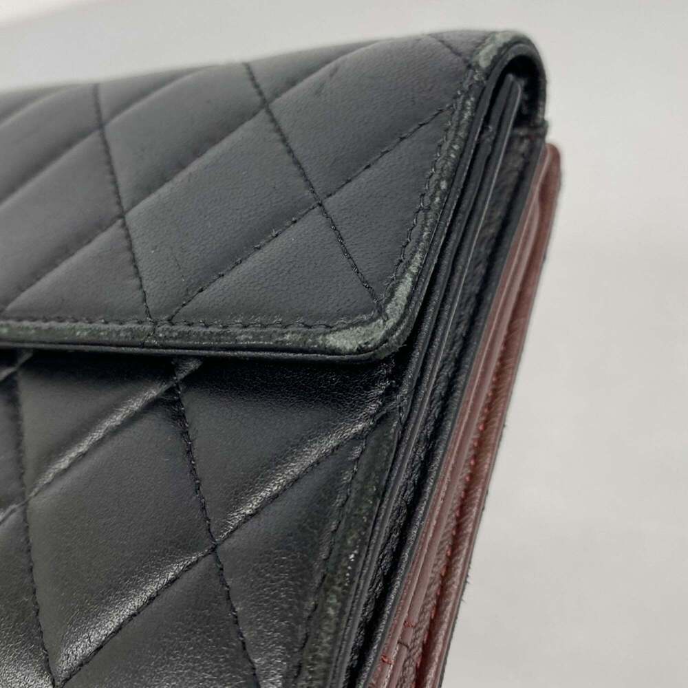 CHANEL Authentic Black Lambskin Leather Wallet - Picture 9 of 15